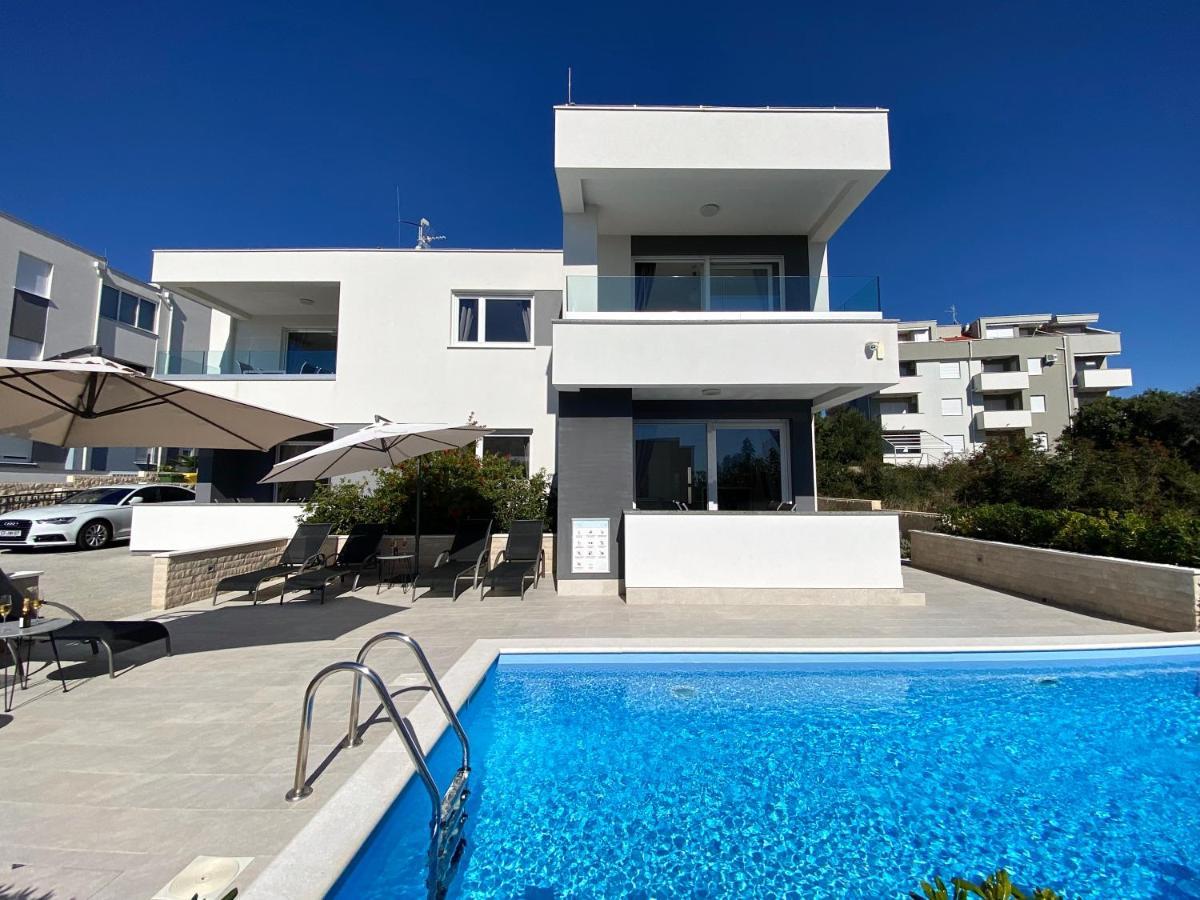 Fantasy Pool Villa Novalja Εξωτερικό φωτογραφία